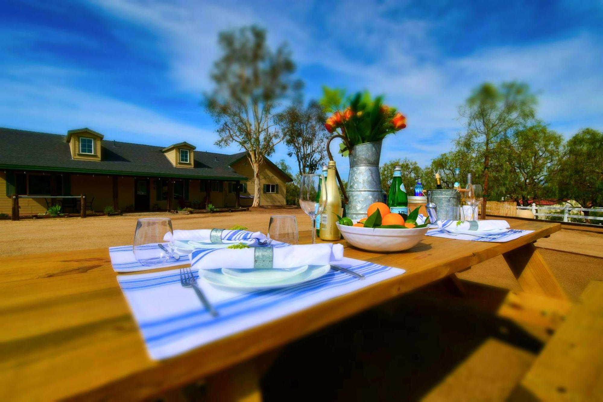 Hotel Peppertree Lane Ranch -- Seven-Acre Ranch In The Heart Of Wine Country à Temecula Extérieur photo