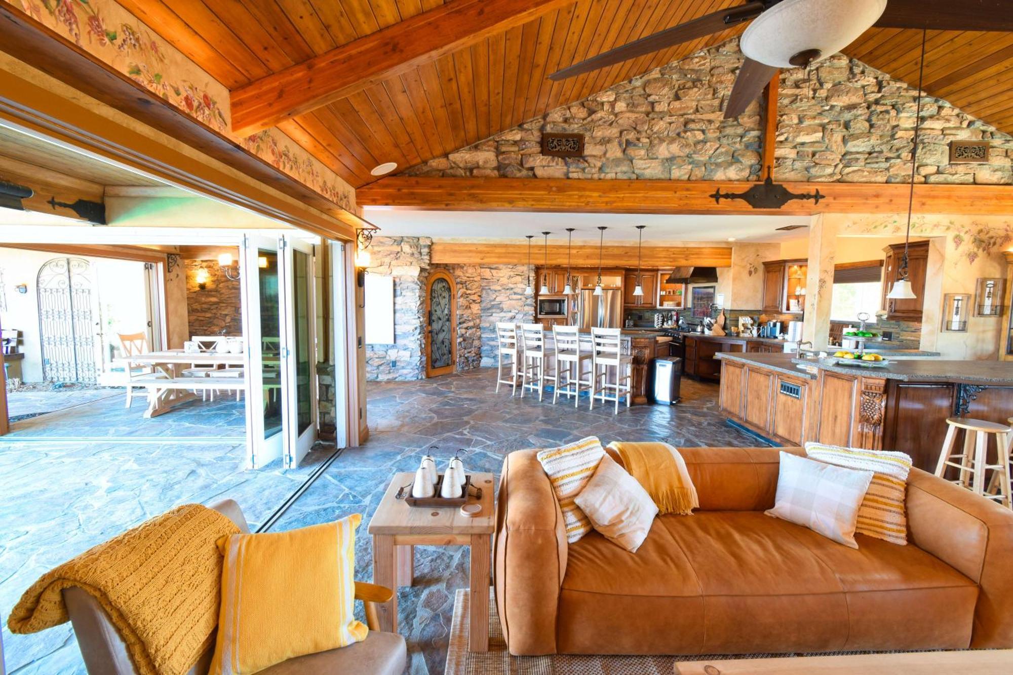 Hotel Peppertree Lane Ranch -- Seven-Acre Ranch In The Heart Of Wine Country à Temecula Extérieur photo
