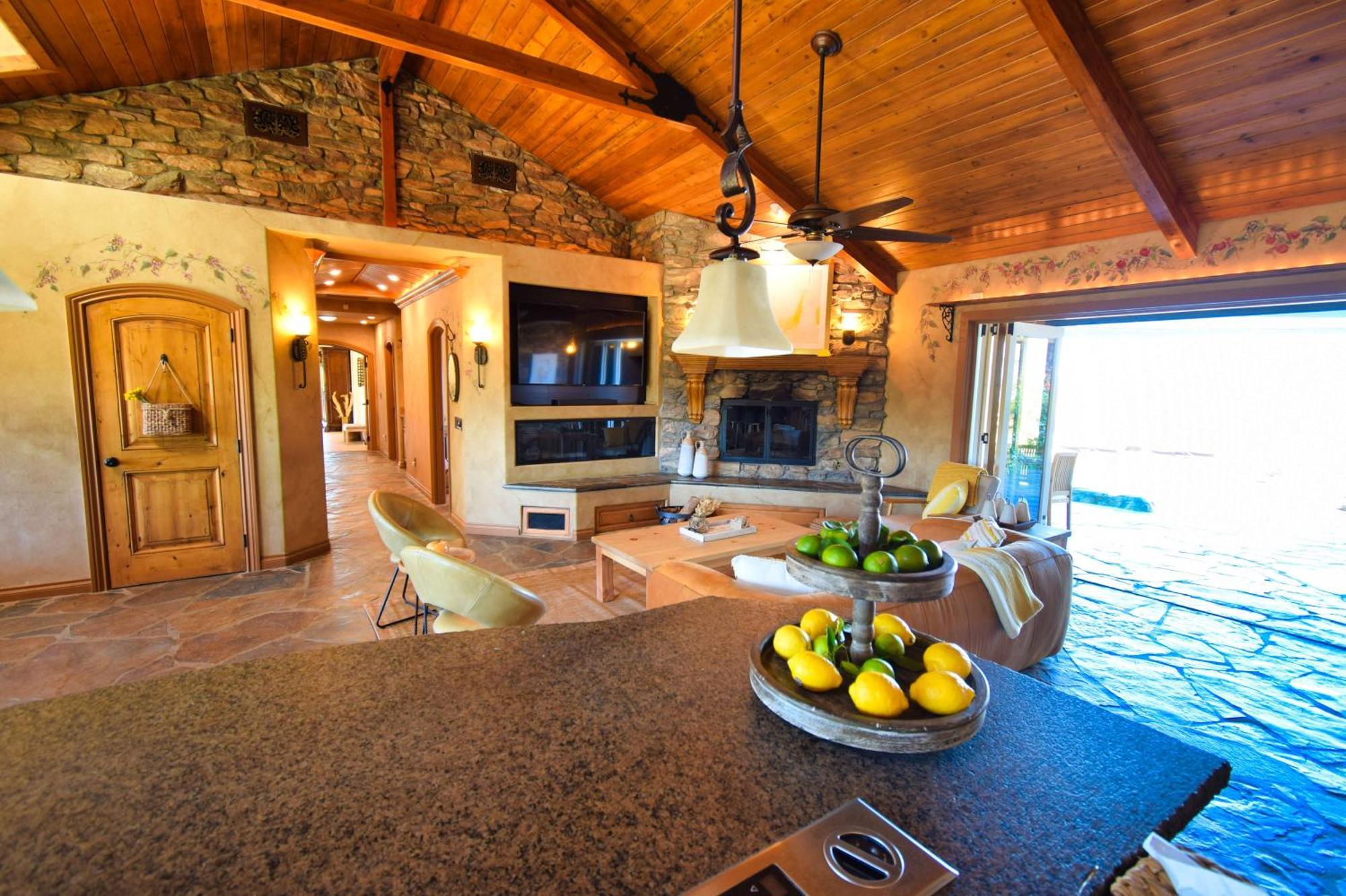 Hotel Peppertree Lane Ranch -- Seven-Acre Ranch In The Heart Of Wine Country à Temecula Extérieur photo